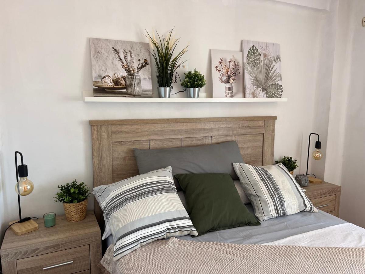 3 Bedrooms Apt With The Sea View マラガ エクステリア 写真